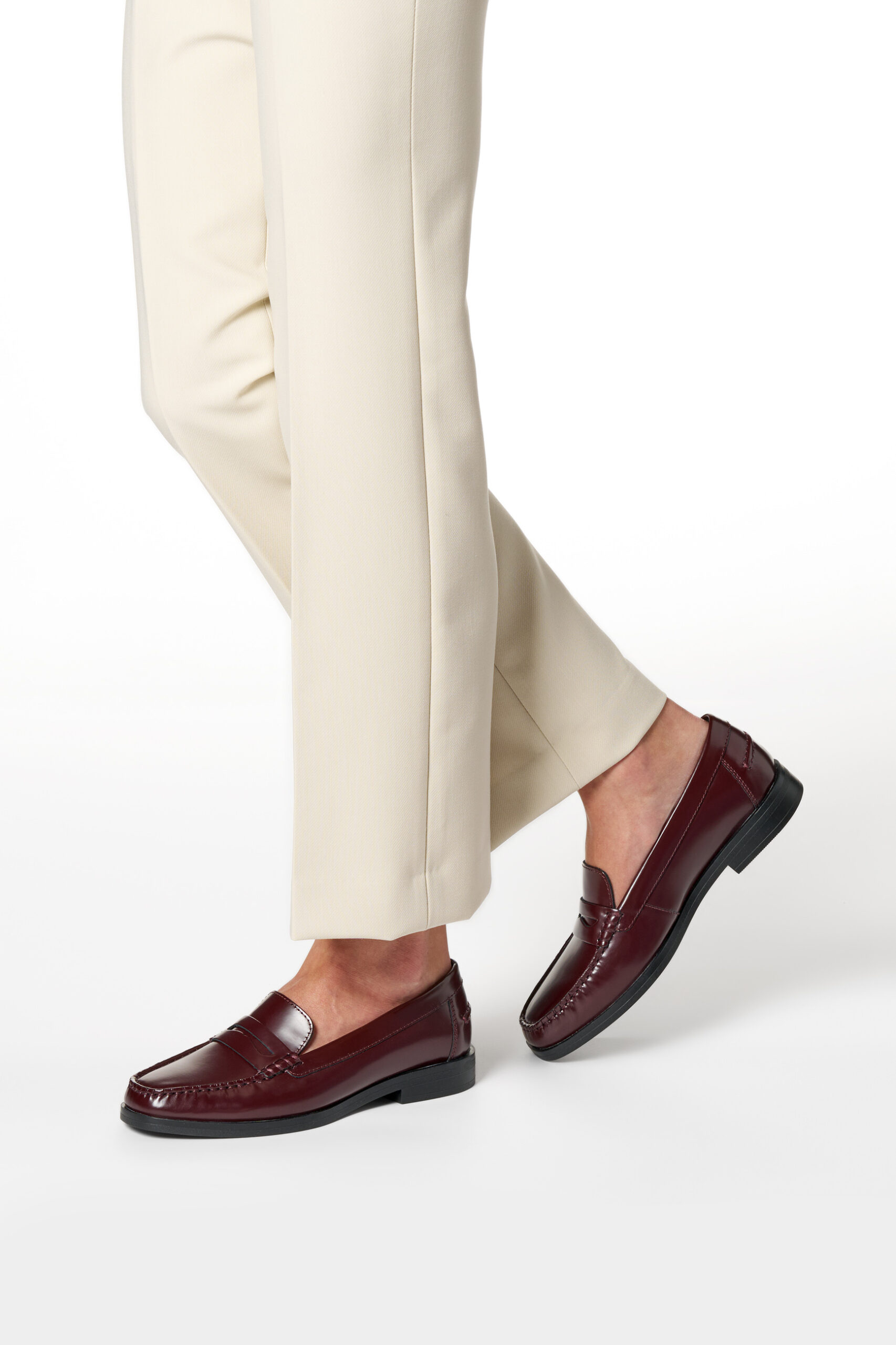 Geox Cloridie D56XGA 00038 C7011 Μπορντό Γυναικεία Μοκασινια - Image 2